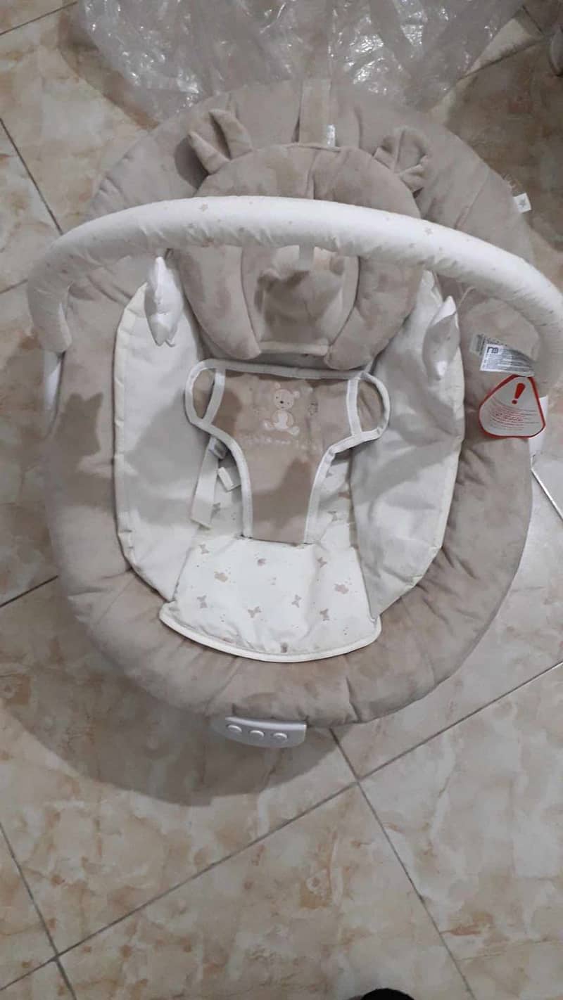 Mastela baby bouncer 4