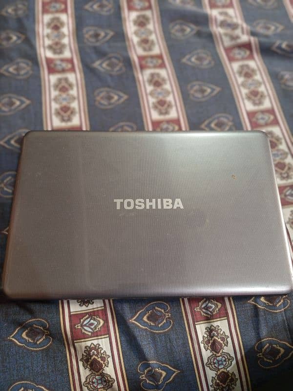 Toshiba Satellite L870 4