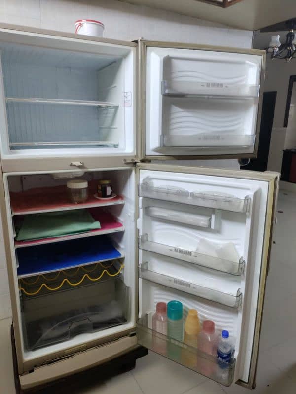 Dawlance Refrigerator for sale 3