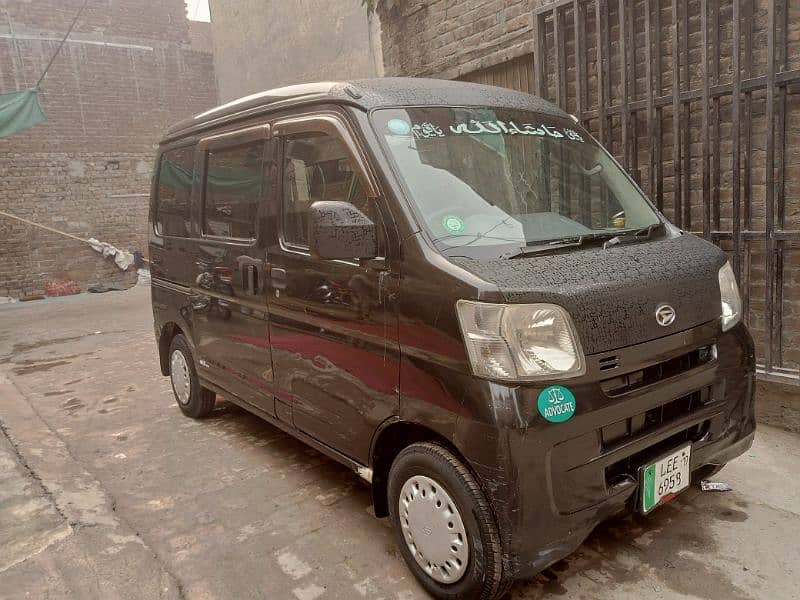 Daihatsu Hijet 2019 4