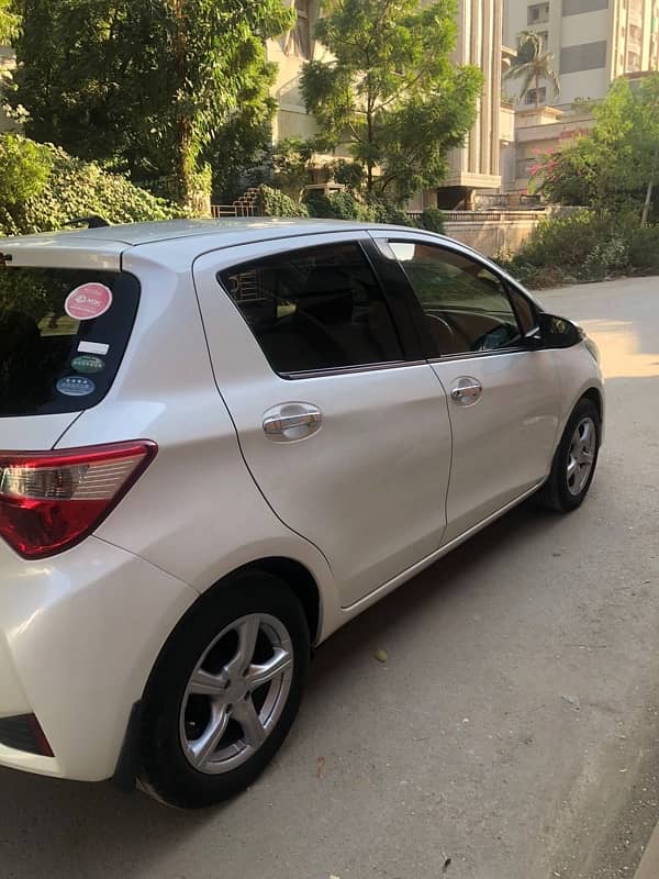 Toyota Vitz 2018 7