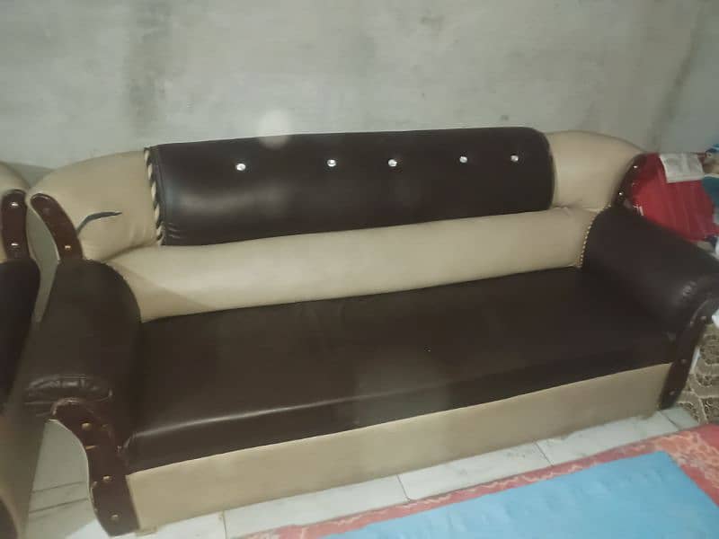 sofa set with dewan 2