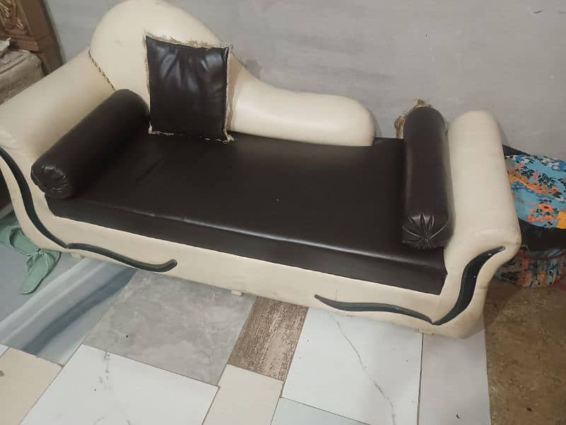 sofa set with dewan 9