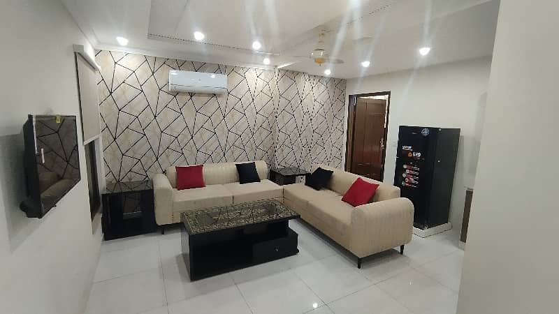 1 BEDROOM LIKE BRAND NEW FURNISH FLAT FOR RENT IN SECTOR C BAHRIA TOWN LAHORE 0