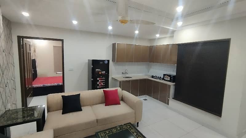 1 BEDROOM LIKE BRAND NEW FURNISH FLAT FOR RENT IN SECTOR C BAHRIA TOWN LAHORE 2