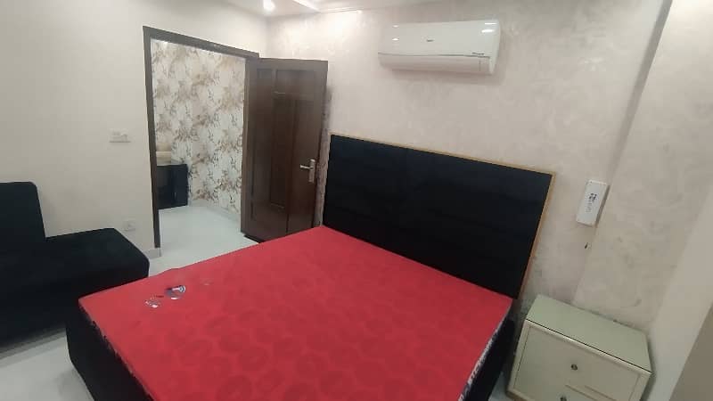 BRAND NEW 1 BEDROOM FURNISH FLAT AVAILABLE FOR RENT IN SECTOR C BAHRIA TOWN LAHORE 3