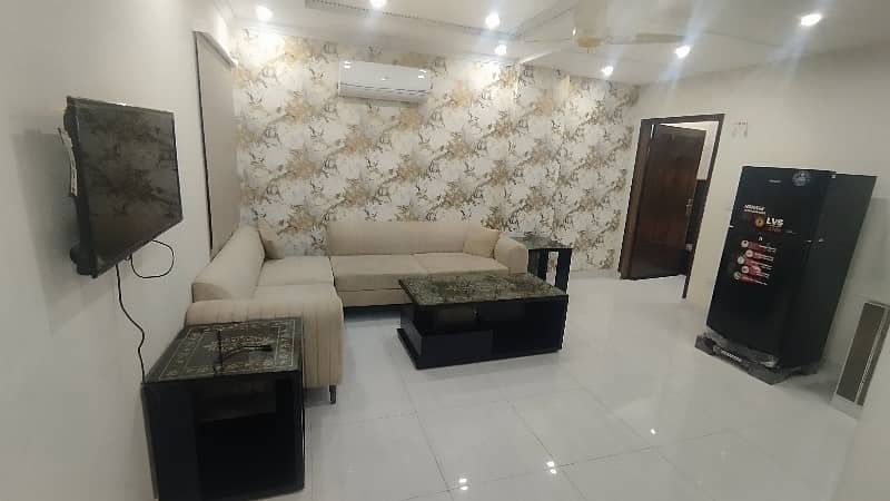 BRAND NEW 1 BEDROOM FURNISH FLAT AVAILABLE FOR RENT IN SECTOR C BAHRIA TOWN LAHORE 6