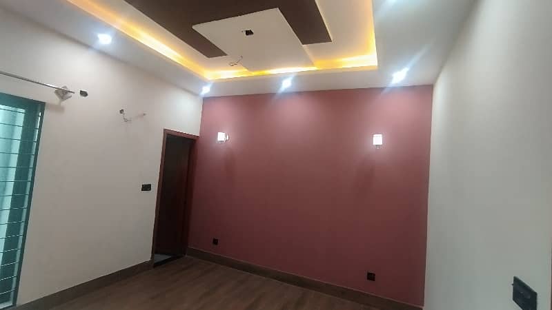 3 MARLA BRAND NEW FIRST ENTRY UPPER PORTION AVAILABLE FOR RENT IN ALKABIR PH 2 LAHORE 2