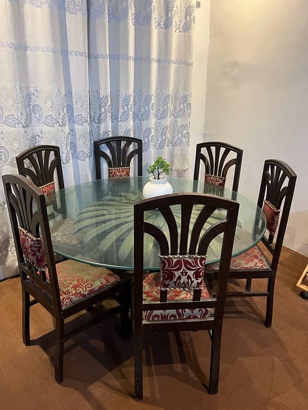 dining table with 6 chairs 0