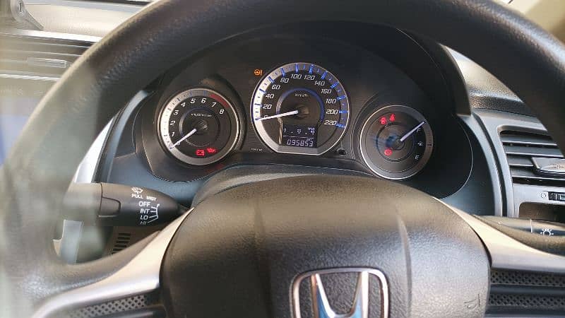 Honda City IVTEC 2020 9