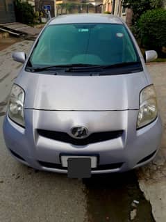 Toyota Vitz F 1.3