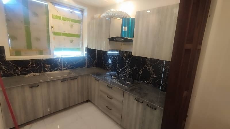 1 BEDROOM FURNISH FLAT AVAILABLE FOR RENT ON PRIME LOCATION IN SECTOR C BAHRIA TOWN LAHORE 5