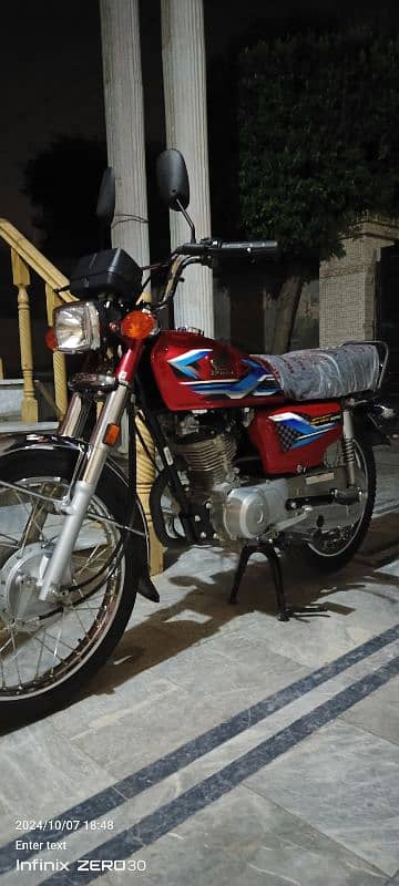 Honda 125 2024 4