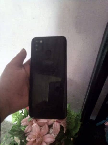 Infinix Smart 6 4