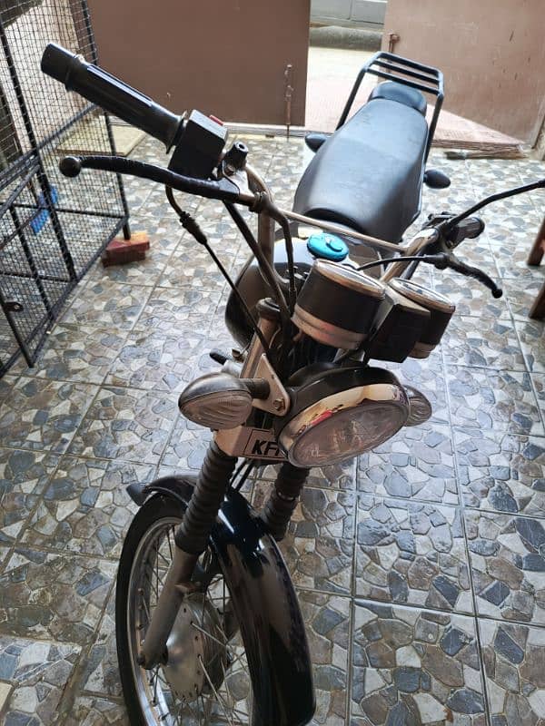 Suzuki gs 150 perfect in running everything working perfectly 1