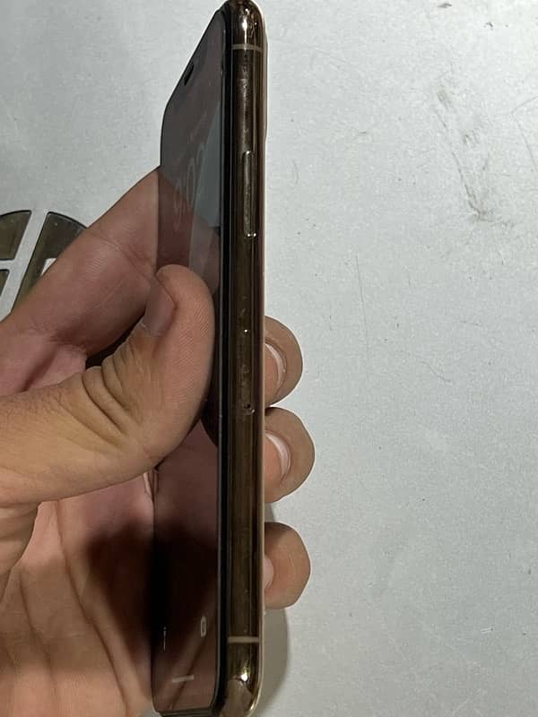 Iphone 11 Pro PTA Approved 2