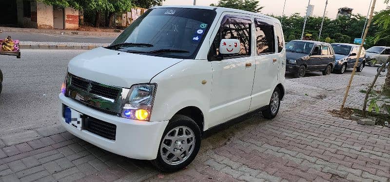 Suzuki Wagon R 2007/12 on my name everything is 100% perfect 7