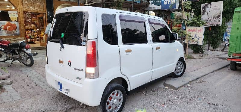 Suzuki Wagon R 2007/12 on my name everything is 100% perfect 10