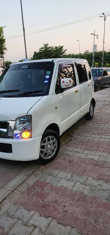 Suzuki Wagon R 2007/12 on my name everything is 100% perfect 11