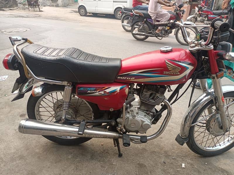 Honda 125 urgent sale 6