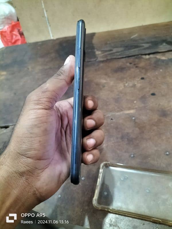 infinix hot 10 4/64 3