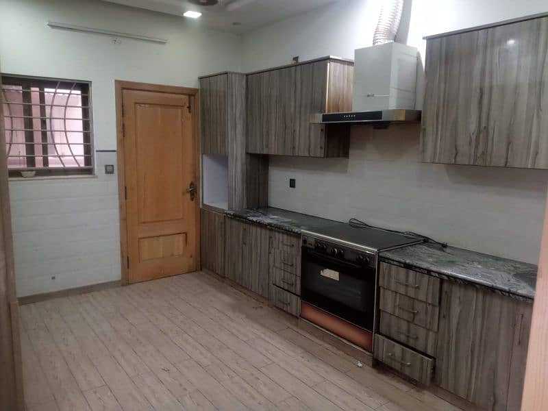 Knal upper portion avelebal for rent 2