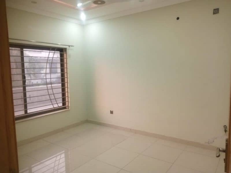 Knal upper portion avelebal for rent 8