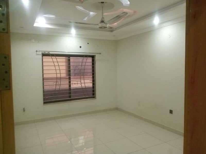 Knal upper portion avelebal for rent 17