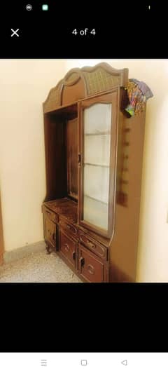 Dressing table and alamari