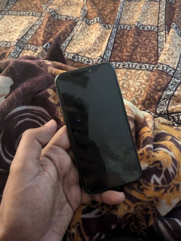 iphone 11 64gb non PTA 0