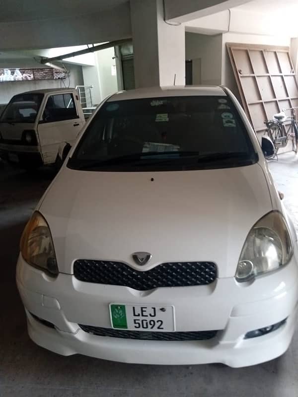 Toyota Vitz 2003 1