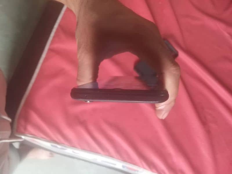 oppo f15 condition 10/9 penal change or fornt camre py dust ha 8/256 1