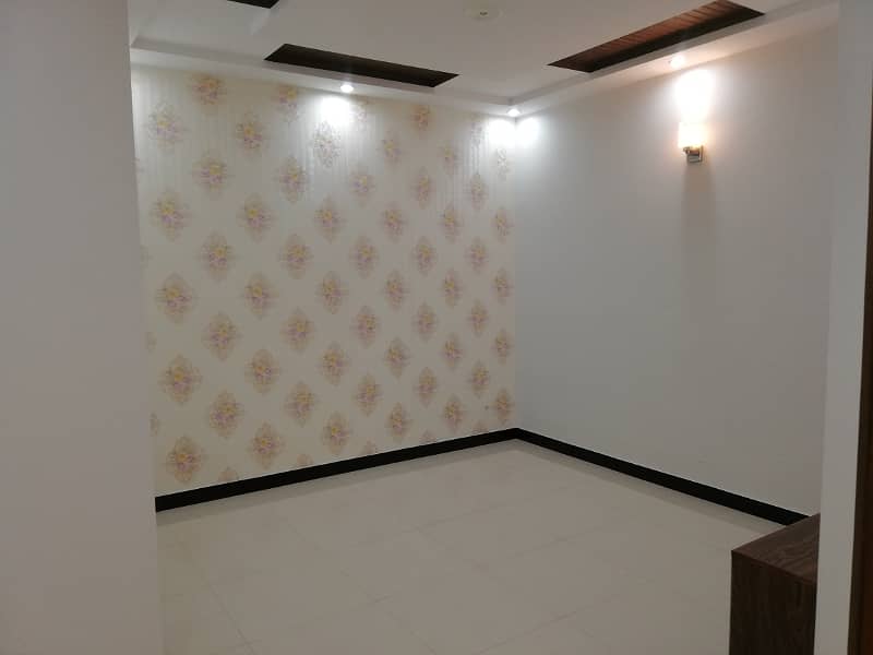 Like Brand New 5 Marla Luxury House Available For Rent in CC Block Bahria Town Lahore 7