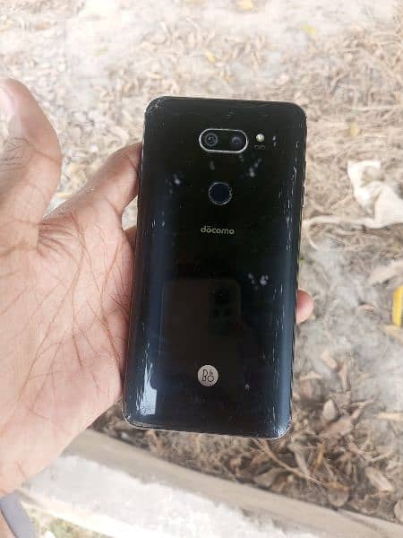 LG V30 PLUS 4;128gb pta approved bord for sale 0