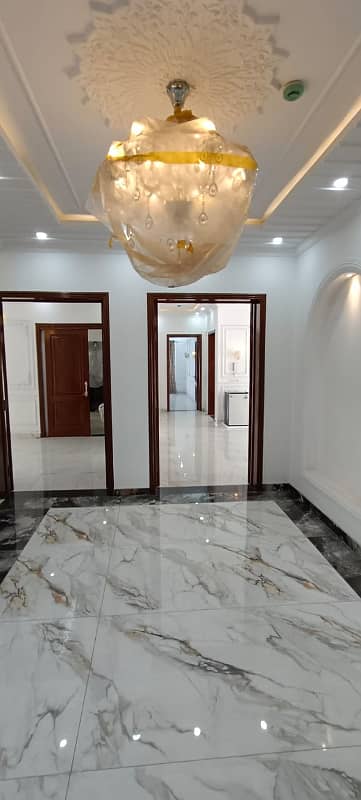 Fully Furnished 1 Kanal Full Basement W-Block DHA Phase 7 6