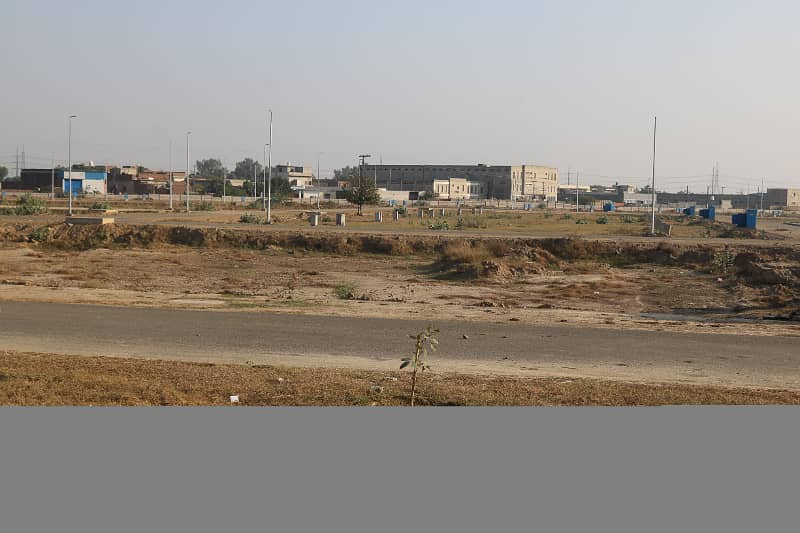 1 KANAL RESIDENTIAL PLOT FOR SALE IN IEP ENGINEERS TOWN LAHORE 0