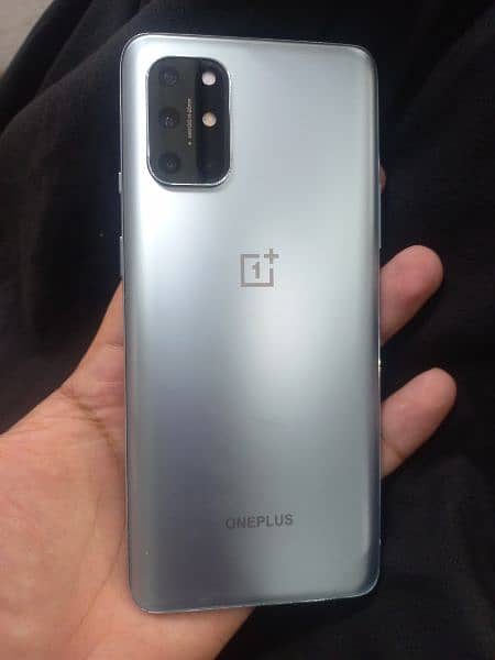 one plus 8t 1