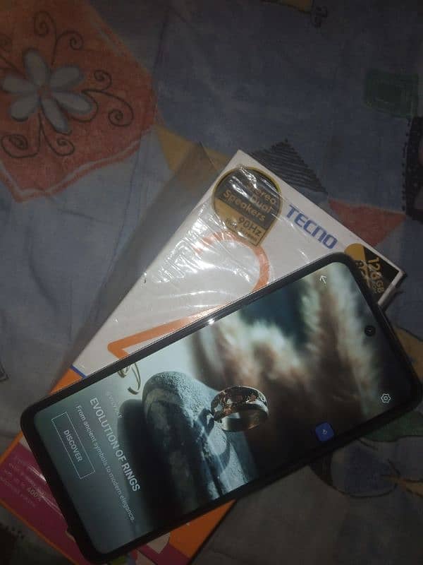 tecno spark 20c Ram. 8 GB 128 all OK full box 6