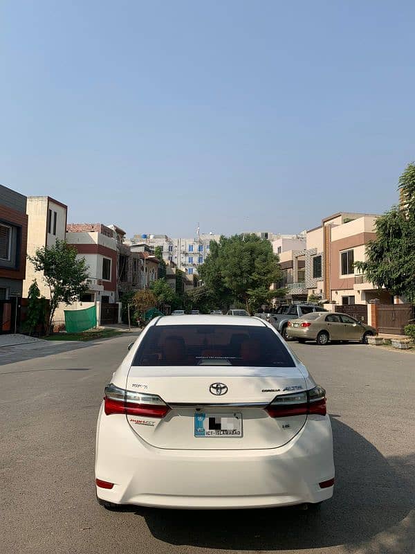 Toyota Corolla Altis 2019 4