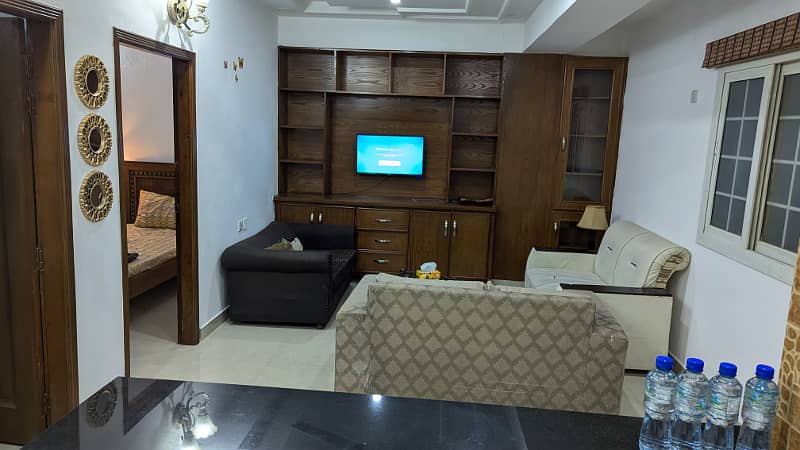 TWO BEDROOMS APARTMENT AVAILABLE FOR RENT ON DAILY/WEEKLY BASIC E-11 2