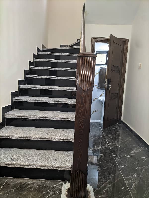 10 marla brand new luxury double story House for sale in wapda town phase 1 7