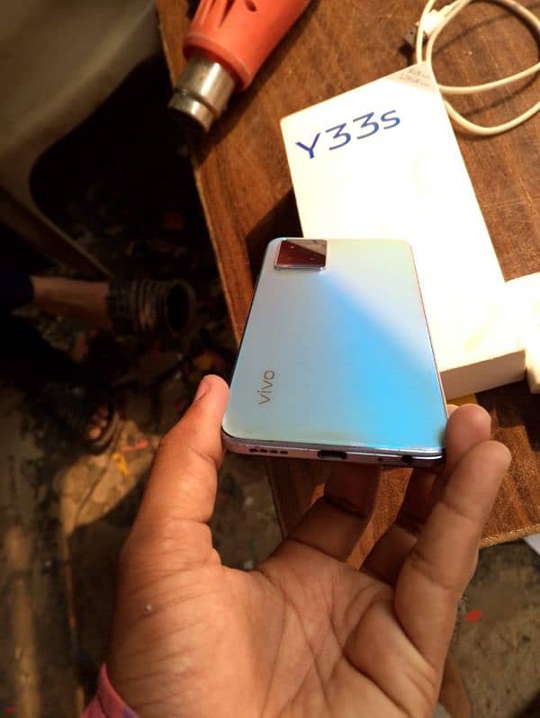 vivo y33s mobile urgent sale good condition 1