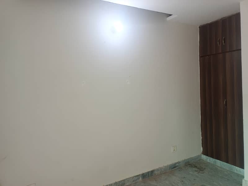 1bedroom apartment available for sale in d17 main markaz 5