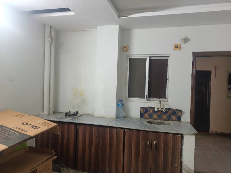 1bedroom apartment available for sale in d17 main markaz 9