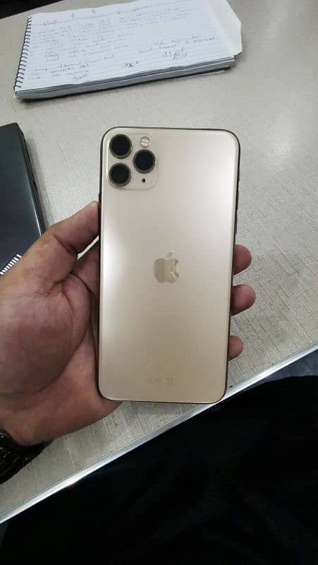 I phone 11 pro max 256 gb no pta 0