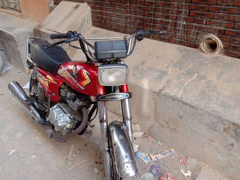 Honda cg 125 2004 bahawalpur number 2