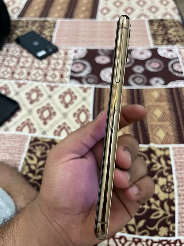 iphone 11 promax 256 gb non pta 6