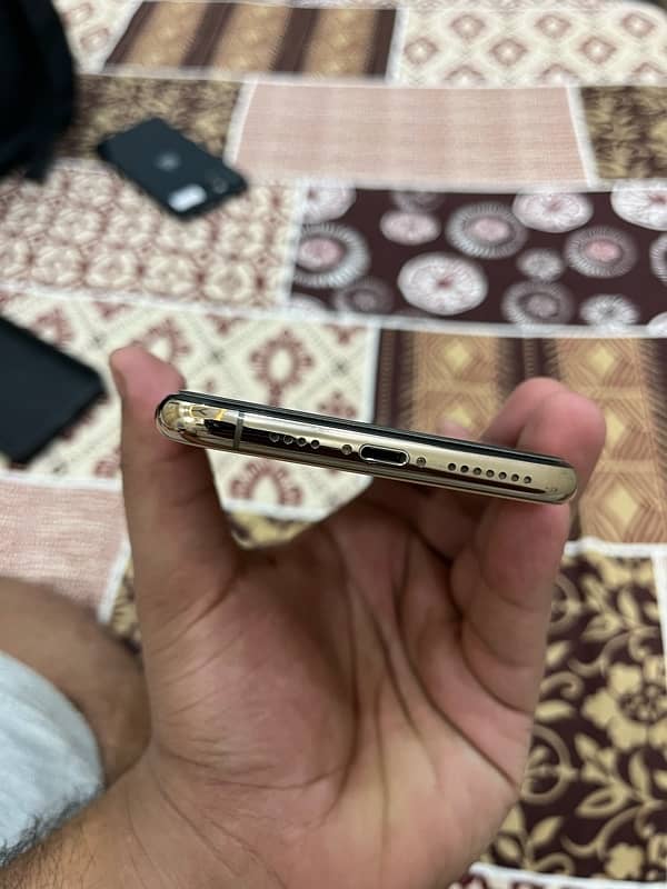 iphone 11 promax 256 gb non pta 7