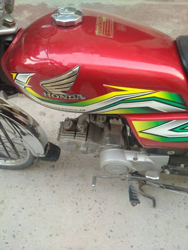 Honda CD70 applied for 22/23 model 4