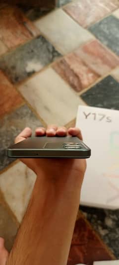 vivo y17s